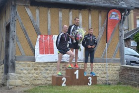 podium-hommes-2015